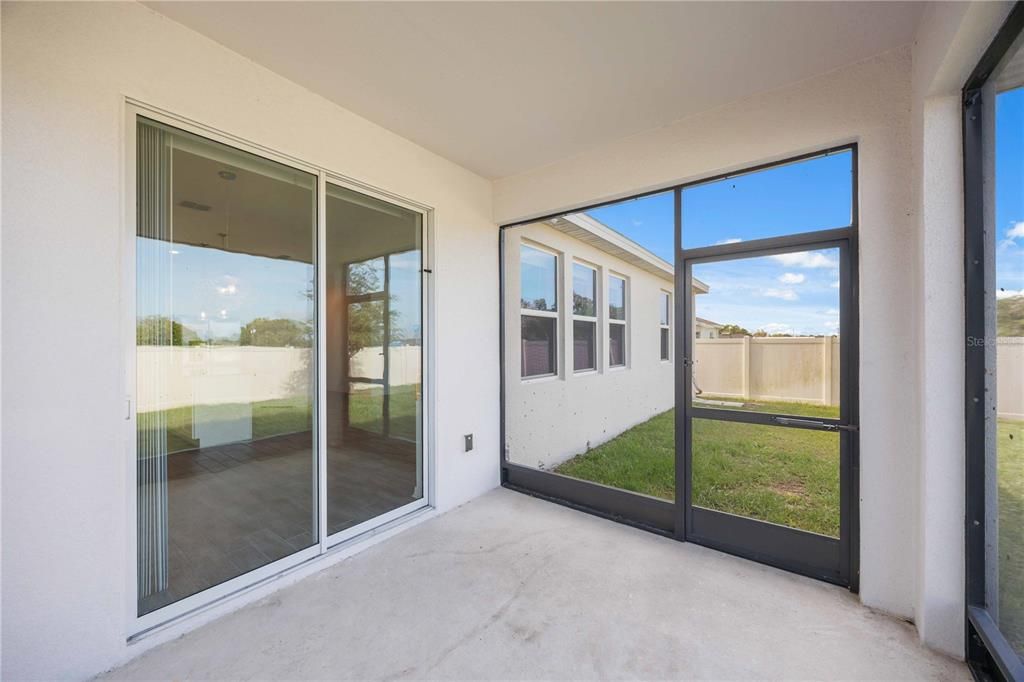 For Rent: $2,175 (4 beds, 2 baths, 1896 Square Feet)