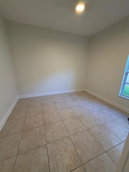En Renta: $2,700 (3 camas, 2 baños, 1593 Pies cuadrados)