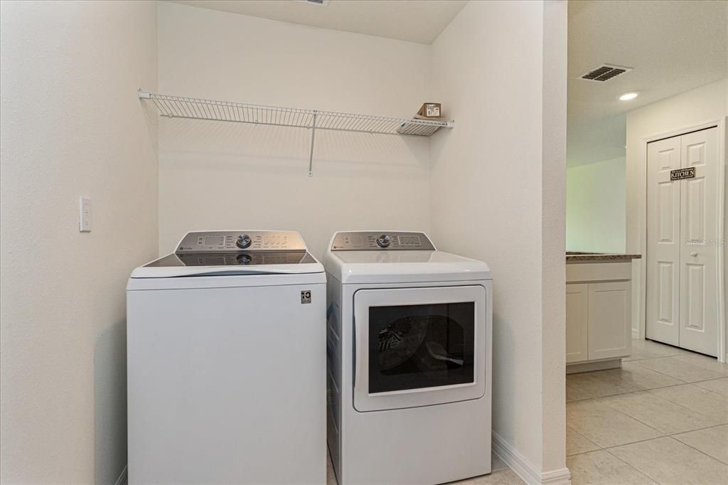 For Rent: $1,930 (3 beds, 2 baths, 1250 Square Feet)