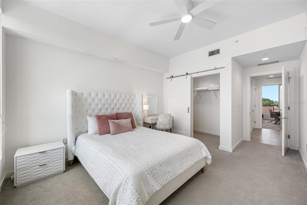 For Rent: $5,500 (3 beds, 2 baths, 1902 Square Feet)