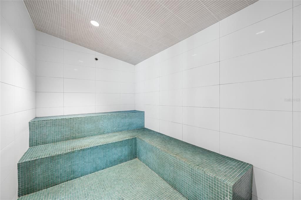 For Rent: $5,500 (3 beds, 2 baths, 1902 Square Feet)