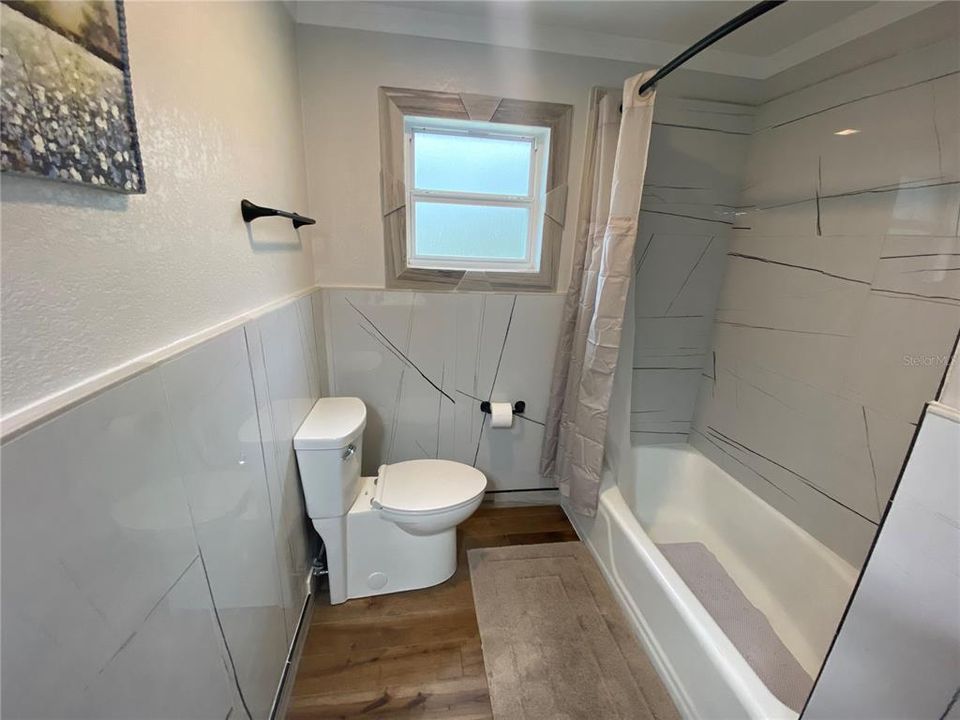 На продажу: $999,999 (3 спален, 3 ванн, 2015 Квадратных фут)