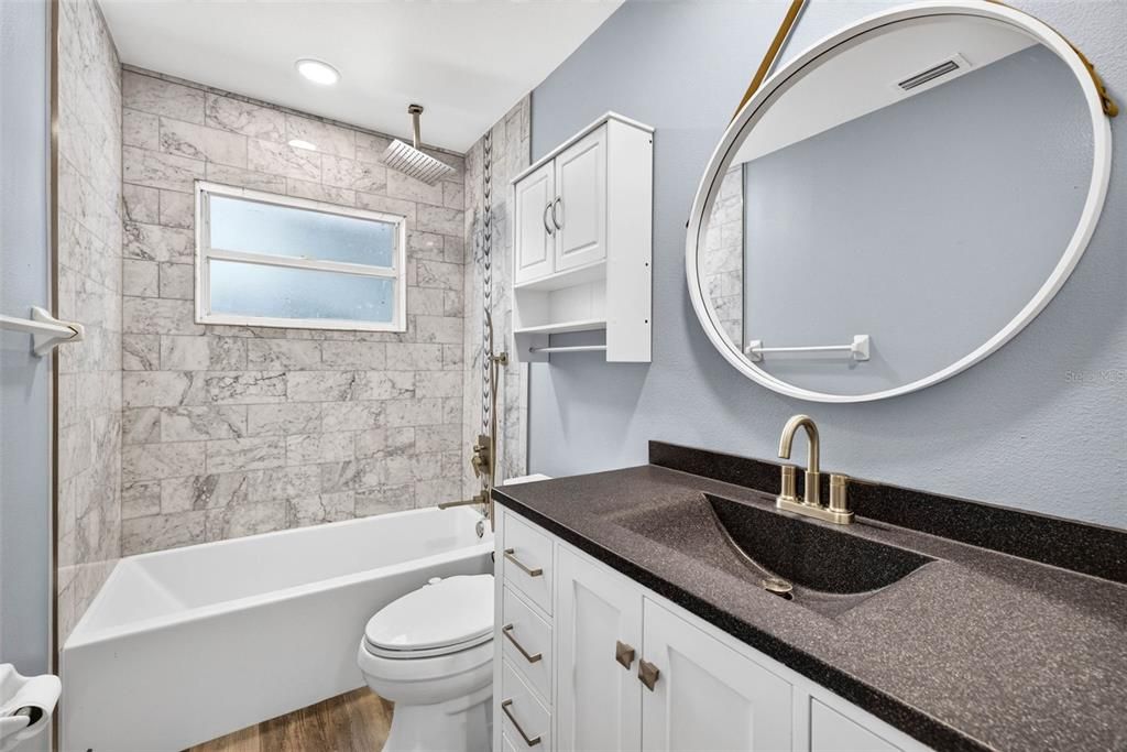 For Sale: $414,000 (3 beds, 2 baths, 1333 Square Feet)