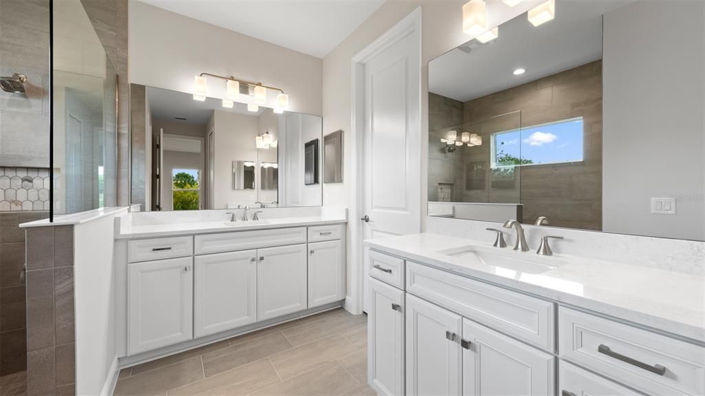 For Sale: $354,000 (3 beds, 2 baths, 1778 Square Feet)