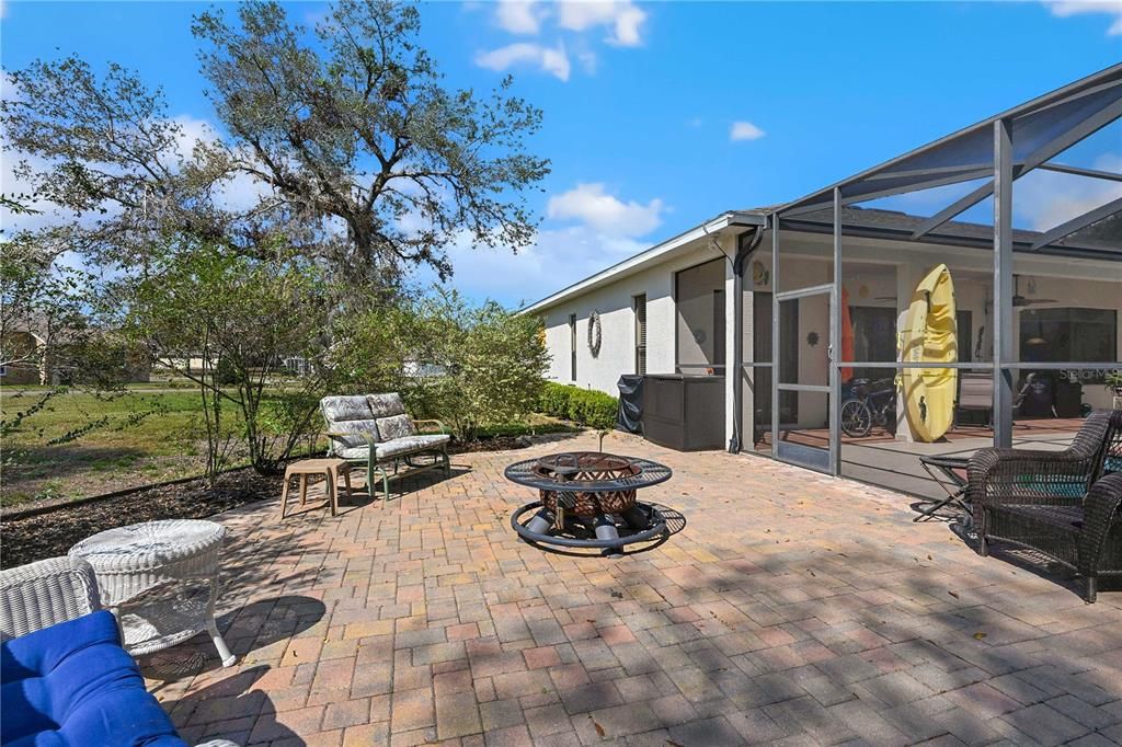 For Sale: $479,900 (3 beds, 2 baths, 2115 Square Feet)