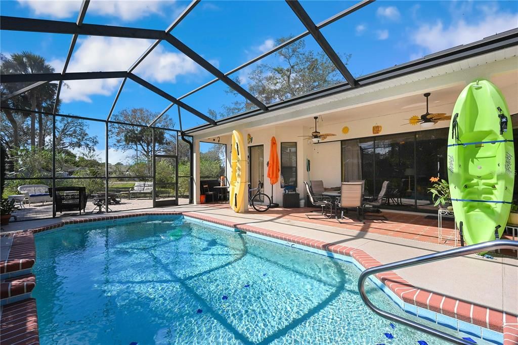 For Sale: $479,900 (3 beds, 2 baths, 2115 Square Feet)