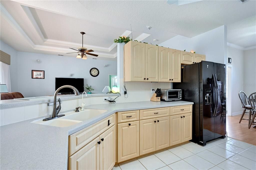For Sale: $479,900 (3 beds, 2 baths, 2115 Square Feet)