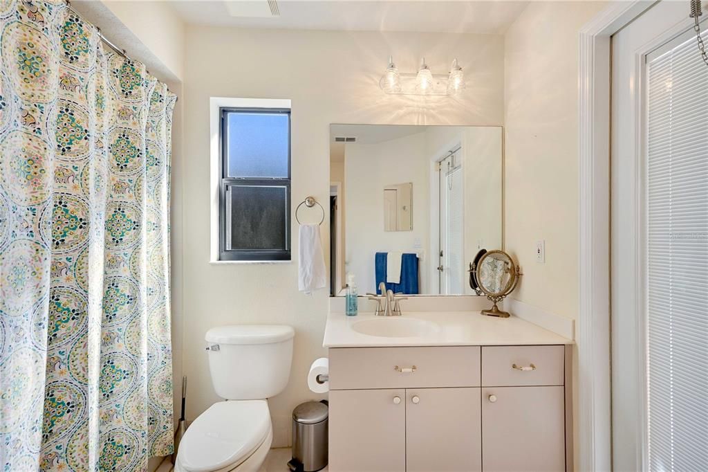 For Sale: $479,900 (3 beds, 2 baths, 2115 Square Feet)