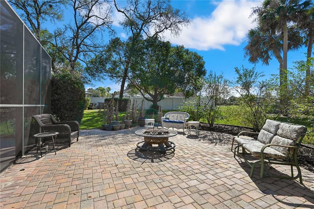 For Sale: $479,900 (3 beds, 2 baths, 2115 Square Feet)