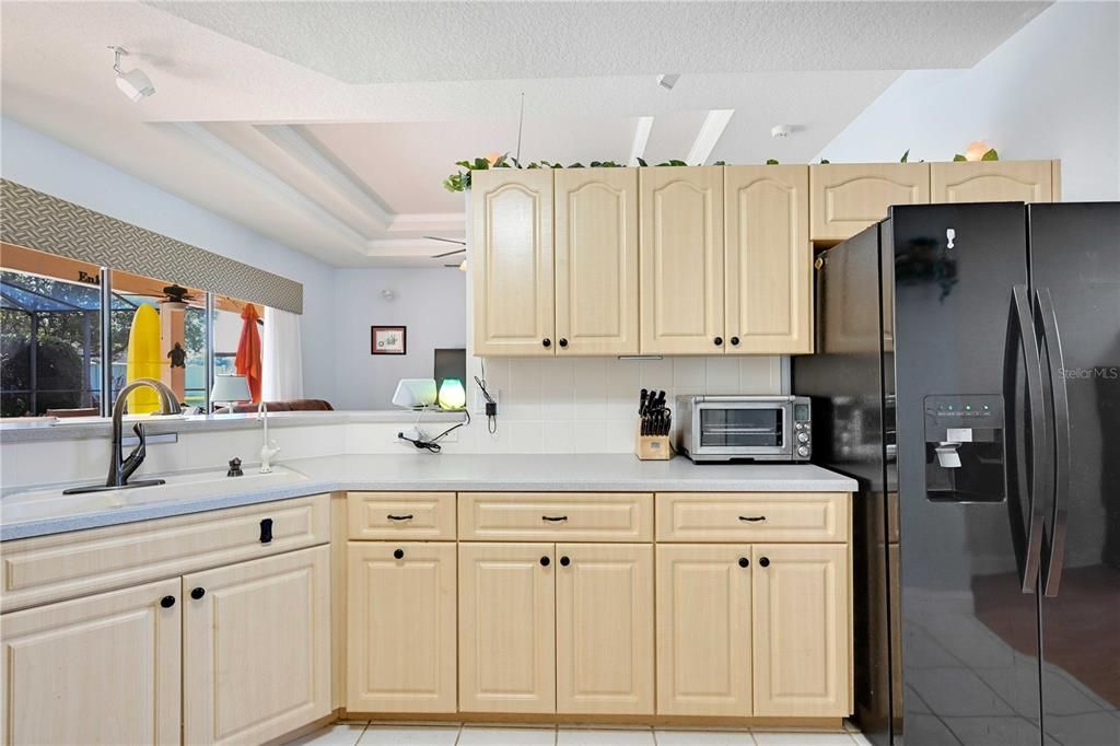 For Sale: $479,900 (3 beds, 2 baths, 2115 Square Feet)