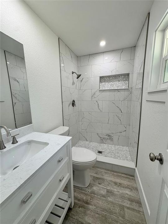 For Sale: $289,000 (3 beds, 2 baths, 1177 Square Feet)