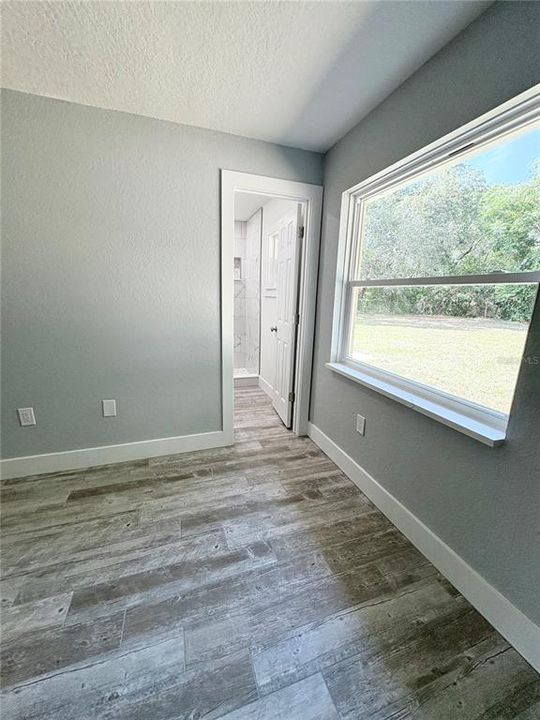For Sale: $289,000 (3 beds, 2 baths, 1177 Square Feet)