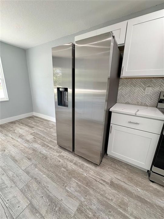 For Sale: $289,000 (3 beds, 2 baths, 1177 Square Feet)