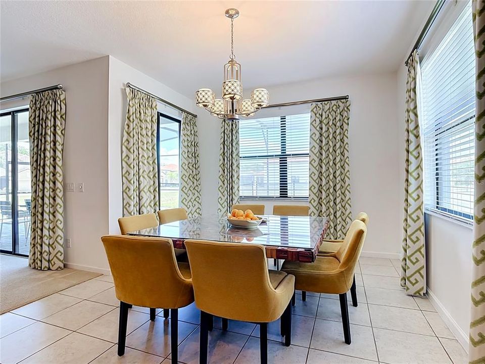 For Sale: $575,000 (7 beds, 8 baths, 3565 Square Feet)