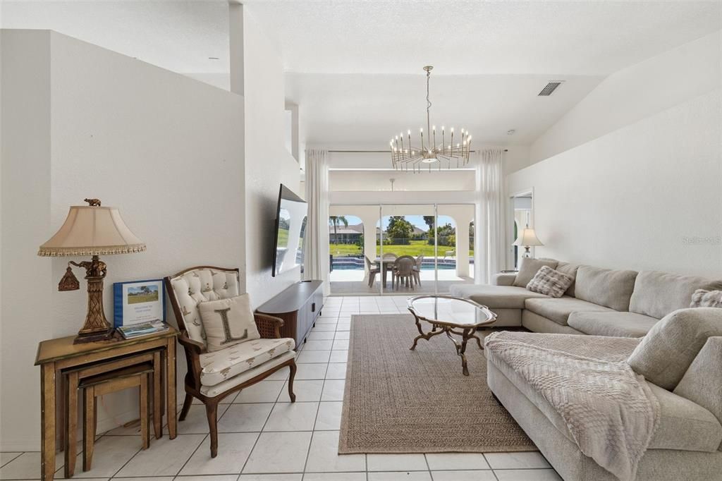 For Sale: $449,000 (3 beds, 2 baths, 1792 Square Feet)