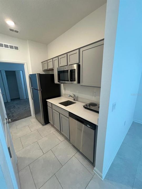 В аренду: $1,300 (1 спален, 1 ванн, 430 Квадратных фут)