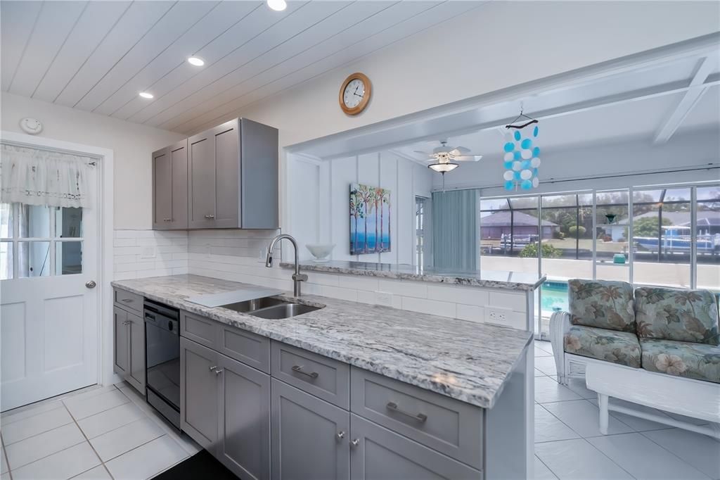 En Venta: $329,900 (2 camas, 2 baños, 1187 Pies cuadrados)