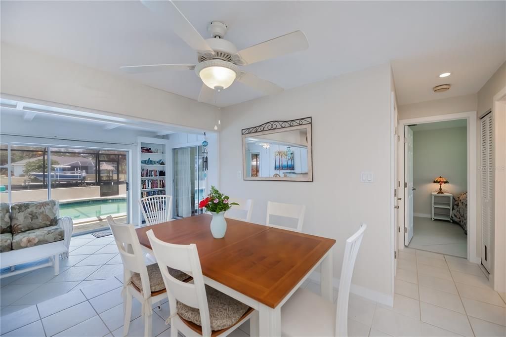 En Venta: $329,900 (2 camas, 2 baños, 1187 Pies cuadrados)