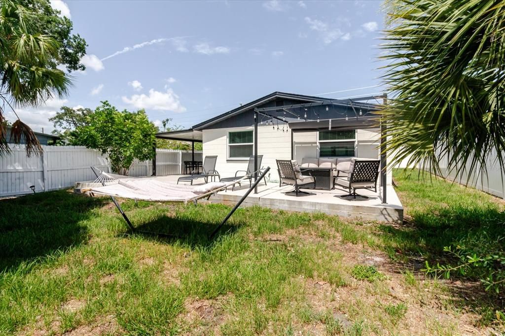 En Venta: $560,000 (3 camas, 2 baños, 1147 Pies cuadrados)