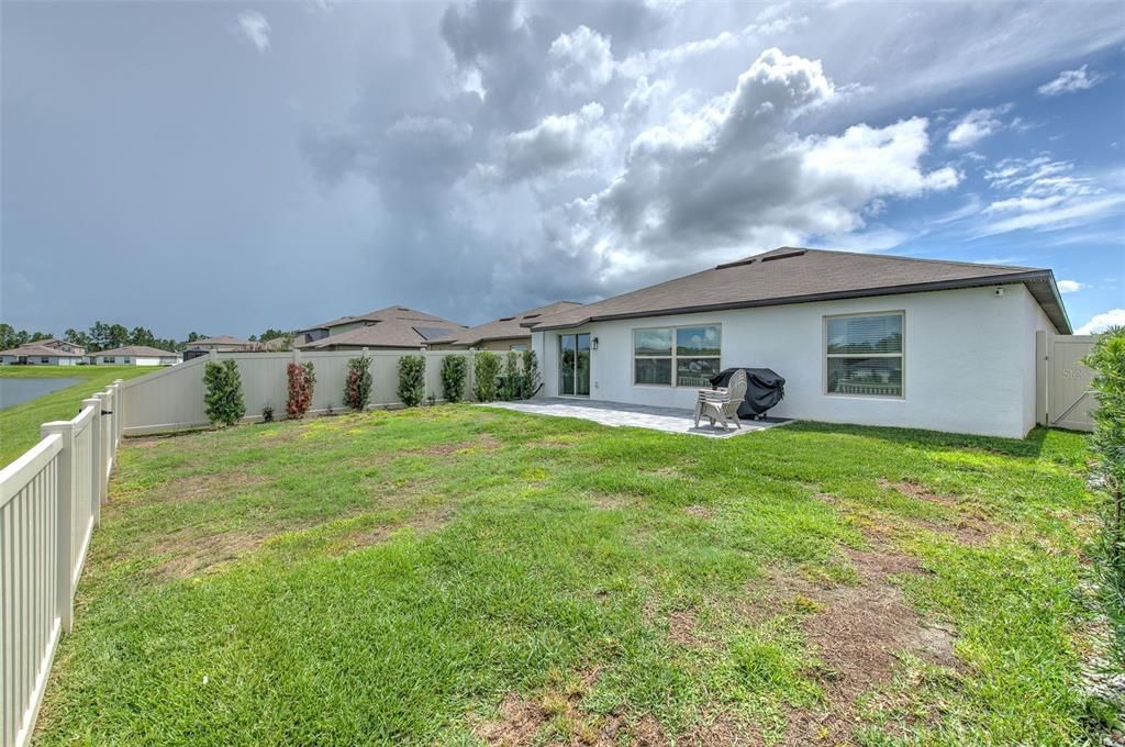 For Sale: $349,900 (4 beds, 2 baths, 1935 Square Feet)