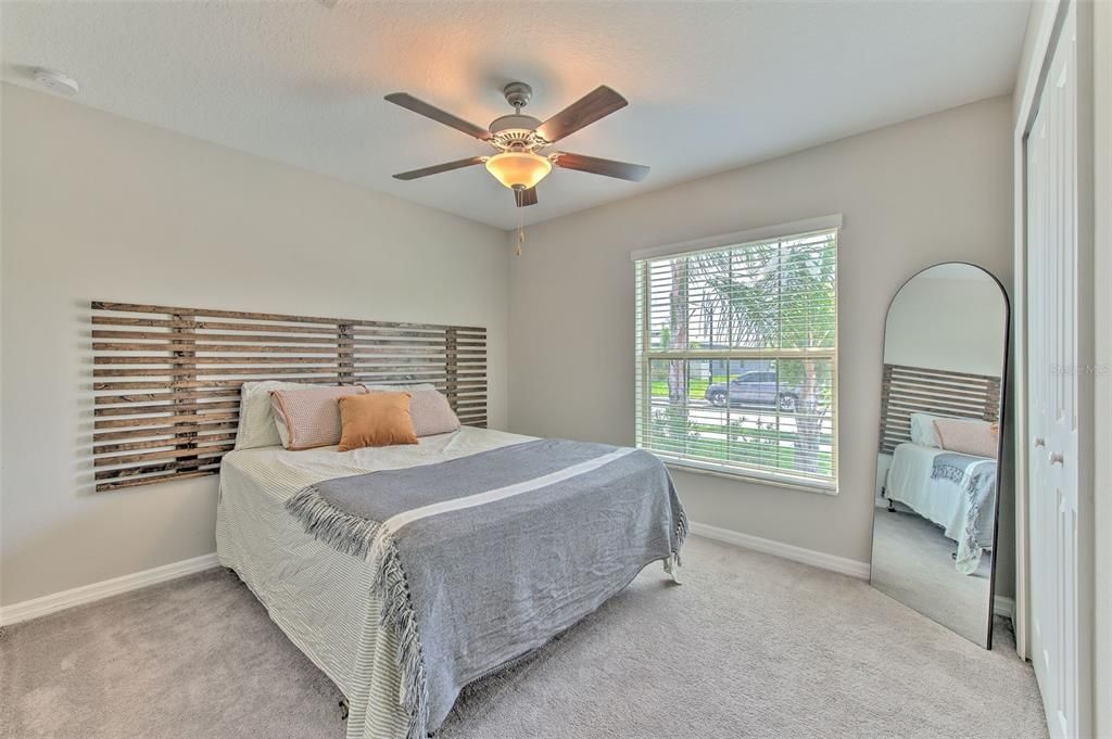 For Sale: $349,900 (4 beds, 2 baths, 1935 Square Feet)