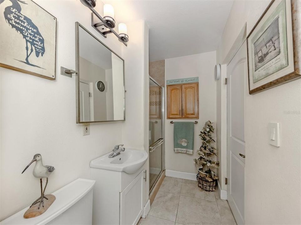 На продажу: $559,900 (2 спален, 2 ванн, 1778 Квадратных фут)