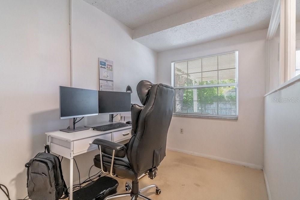 En Venta: $335,000 (2 camas, 2 baños, 1283 Pies cuadrados)