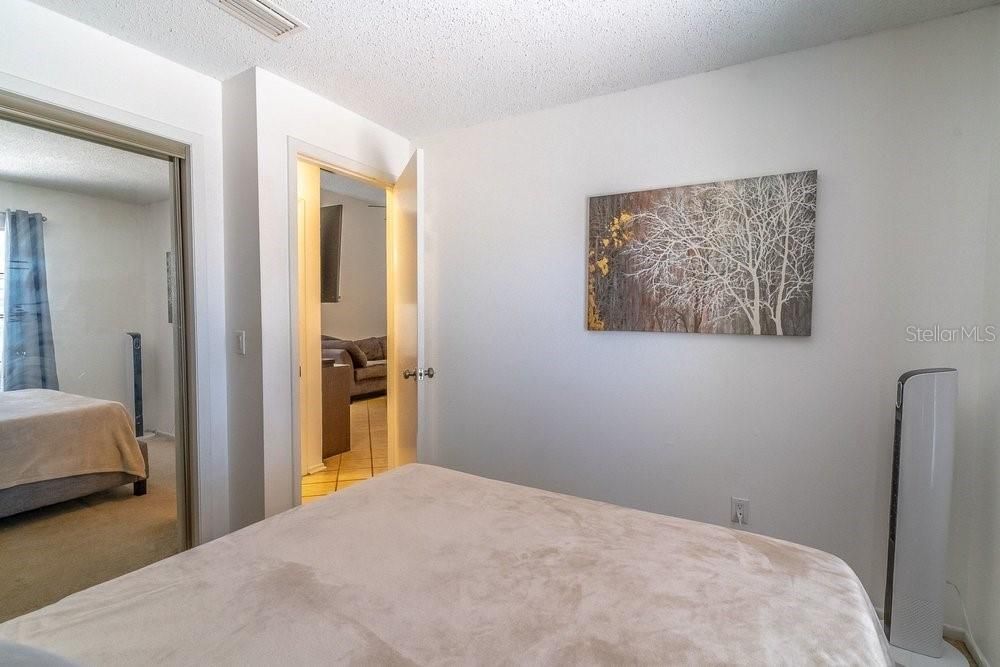 En Venta: $335,000 (2 camas, 2 baños, 1283 Pies cuadrados)