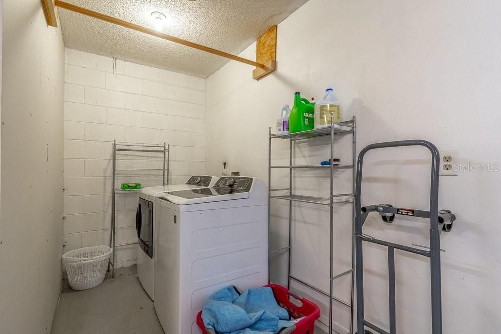 En Venta: $335,000 (2 camas, 2 baños, 1283 Pies cuadrados)