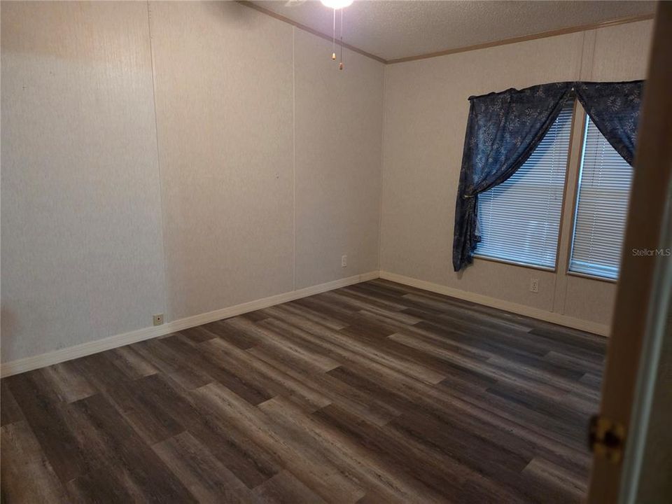 For Rent: $1,600 (3 beds, 2 baths, 1568 Square Feet)