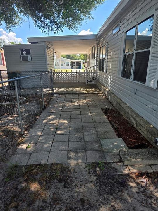 For Rent: $1,600 (3 beds, 2 baths, 1568 Square Feet)
