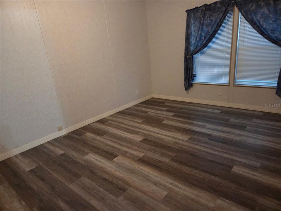 For Rent: $1,600 (3 beds, 2 baths, 1568 Square Feet)