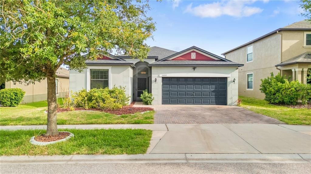 For Sale: $368,000 (4 beds, 3 baths, 2006 Square Feet)