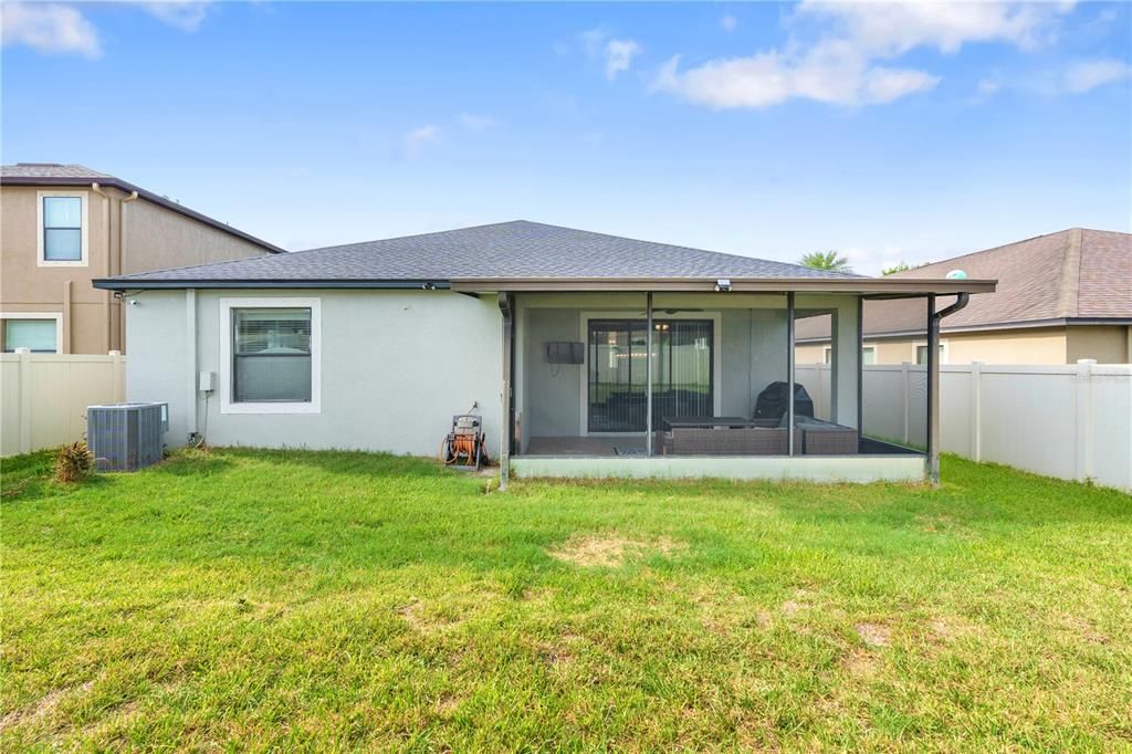 For Sale: $368,000 (4 beds, 3 baths, 2006 Square Feet)