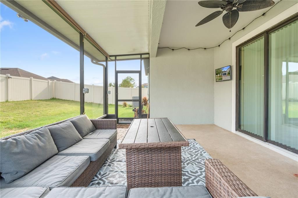 For Sale: $368,000 (4 beds, 3 baths, 2006 Square Feet)