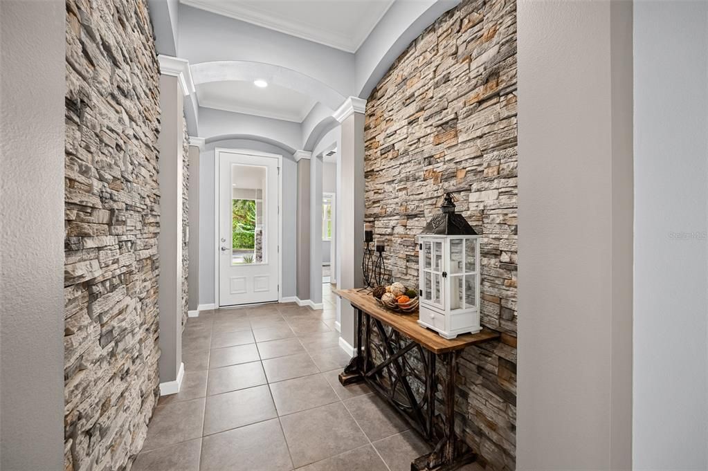 For Sale: $474,000 (4 beds, 2 baths, 2120 Square Feet)