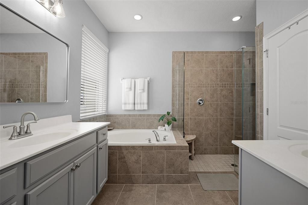 For Sale: $474,000 (4 beds, 2 baths, 2120 Square Feet)