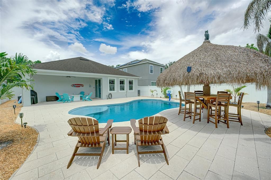For Sale: $474,000 (4 beds, 2 baths, 2120 Square Feet)