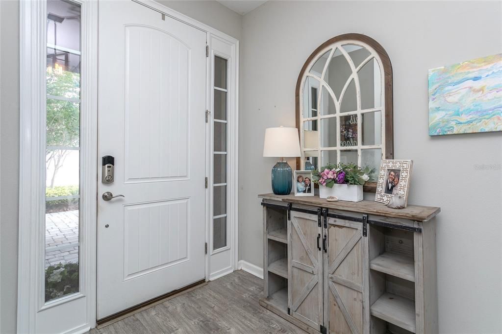 For Sale: $328,000 (3 beds, 2 baths, 1564 Square Feet)