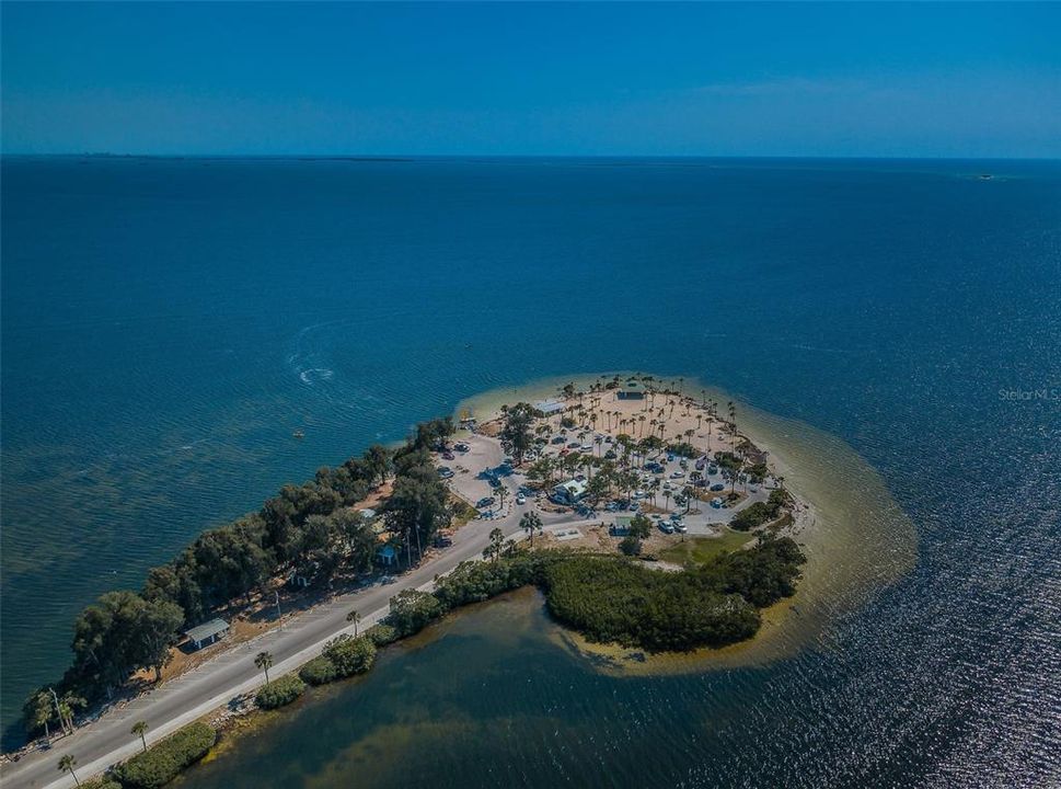 На продажу: $425,000 (3 спален, 2 ванн, 1616 Квадратных фут)