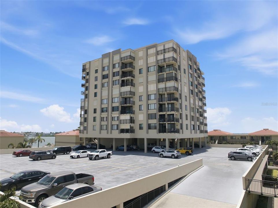На продажу: $525,000 (2 спален, 2 ванн, 1150 Квадратных фут)