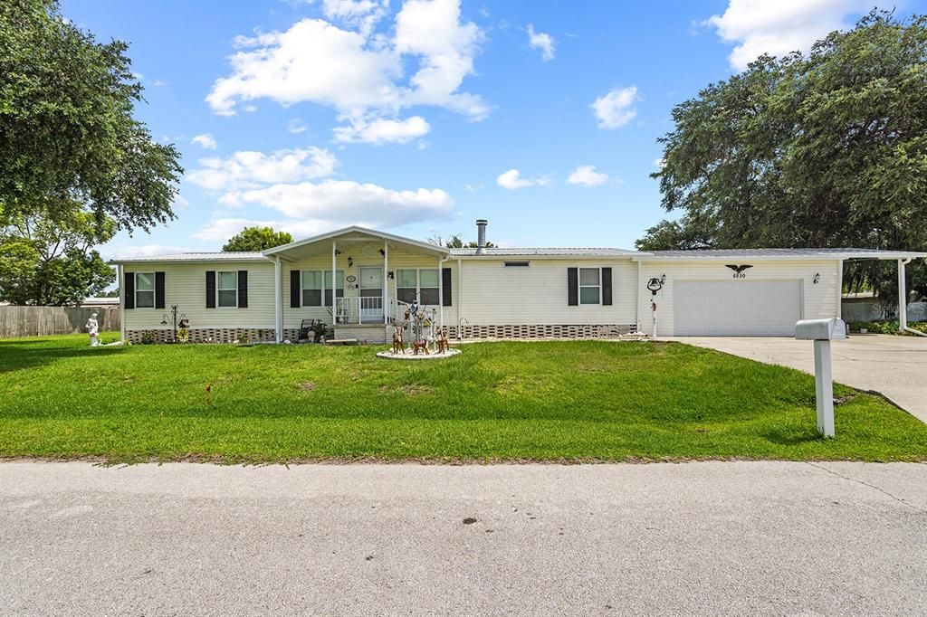 For Sale: $274,900 (3 beds, 2 baths, 1755 Square Feet)