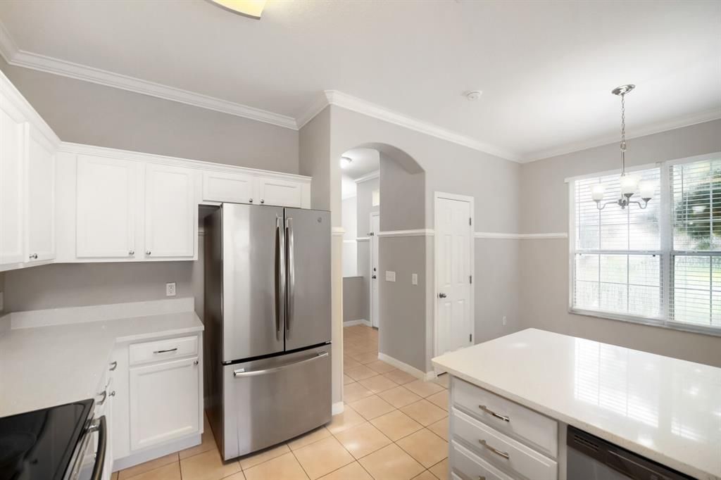 En Venta: $299,900 (3 camas, 2 baños, 1786 Pies cuadrados)