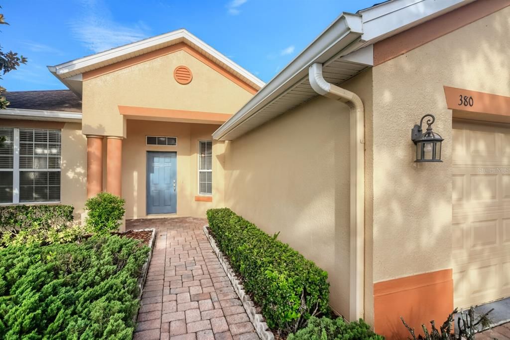 En Venta: $299,900 (3 camas, 2 baños, 1786 Pies cuadrados)