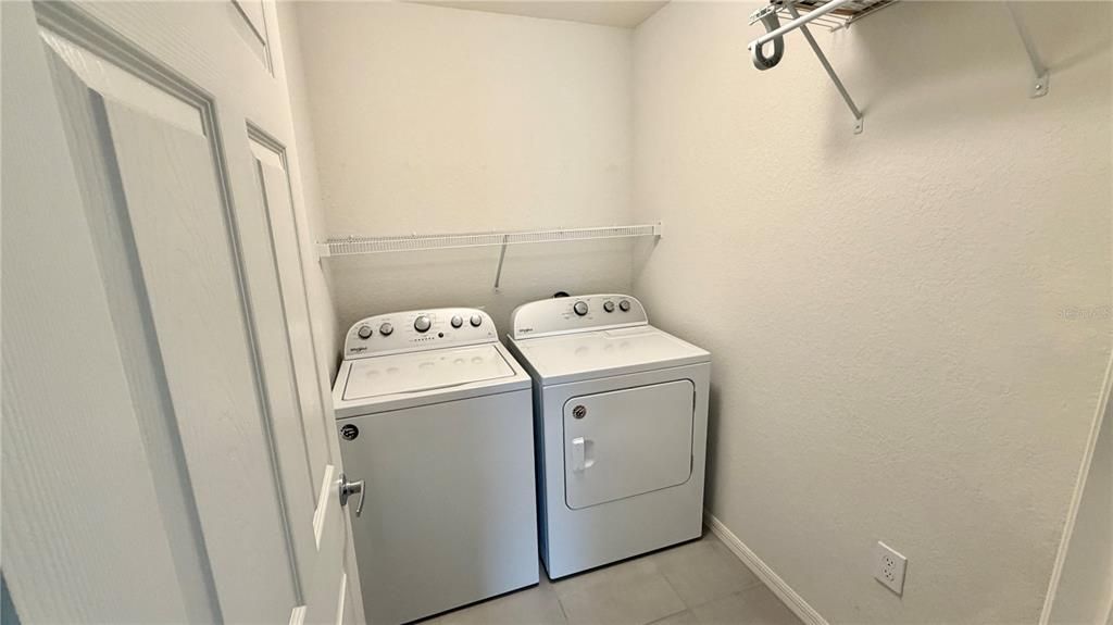 For Rent: $1,880 (3 beds, 2 baths, 1298 Square Feet)