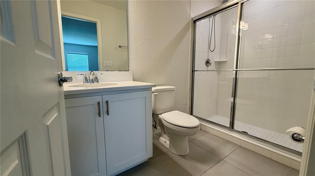 For Rent: $1,880 (3 beds, 2 baths, 1298 Square Feet)