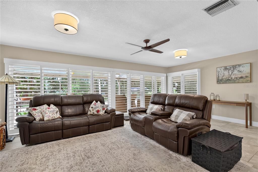For Sale: $519,000 (3 beds, 2 baths, 2169 Square Feet)