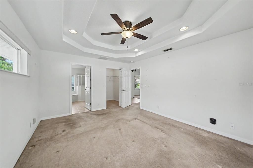 For Sale: $370,000 (3 beds, 2 baths, 2060 Square Feet)