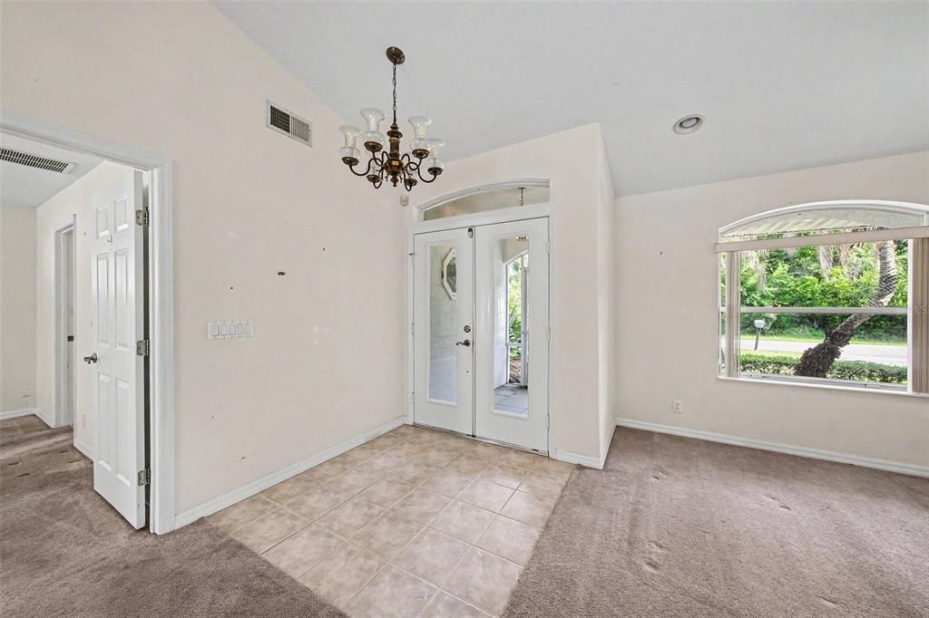 For Sale: $370,000 (3 beds, 2 baths, 2060 Square Feet)