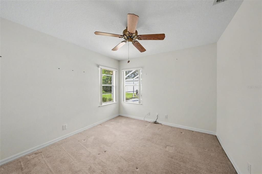 For Sale: $370,000 (3 beds, 2 baths, 2060 Square Feet)